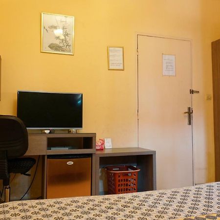 Petit Motel Beijing Abidjan Ngoại thất bức ảnh